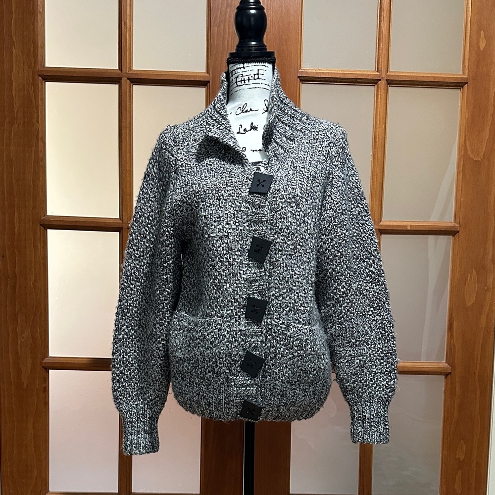 Stylish Black and White Knit Cardigan